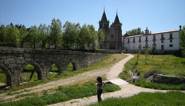 Tour privado por el monasterio de Santa María de Pombeiro - Foto 2, Llegando al monasterio de Santa María de Pombeiro