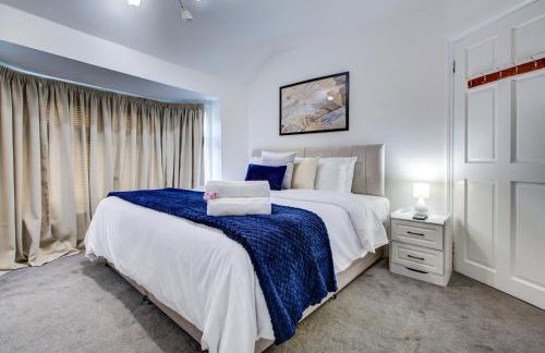 Spacious 4-Bed House in Welling - Free parking - Photo 29