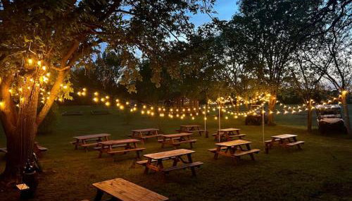 120 Acre Estate WaterTubing, Livestock,Event Space - Foto 4