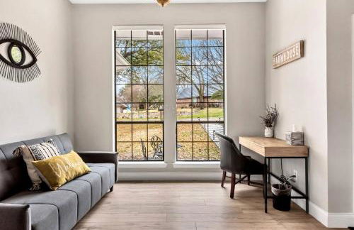 Jacuzzi Lakefront Home w/ Game room+play structure - Foto 10