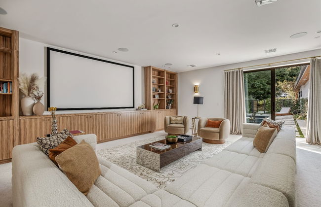 Laurel Canyon - Photo 30