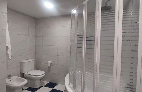 Alcañiz Flats Center - Photo 10