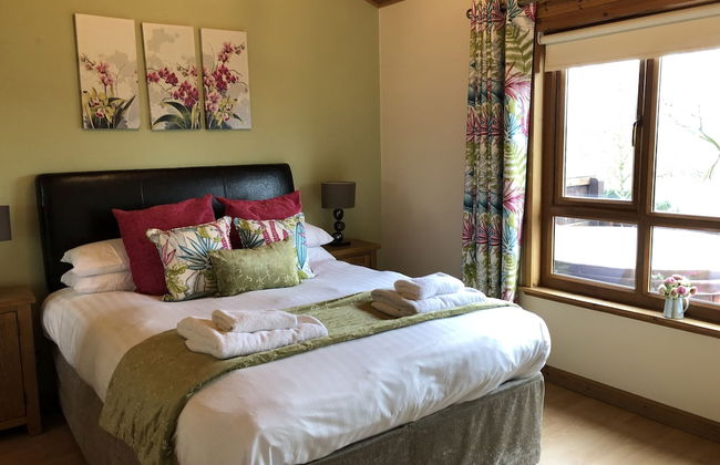 Douglas Fir Lodge With Hot Tub Near Cupar, Fife - Foto 4