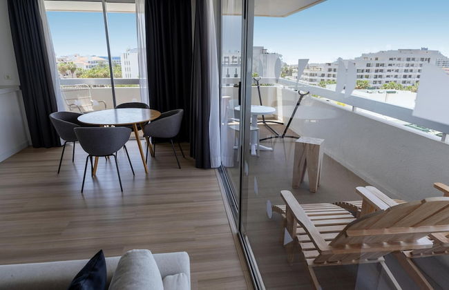 Coral Suites & Spa - Photo 13