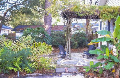 Perfectly Modern Craftsman- close to everything! - Photo 34