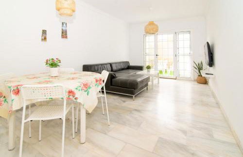 The Safe Point Residential Castillo - Foto 13