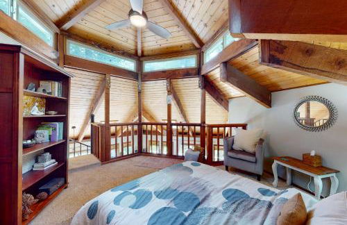 Mendocino Cozy Cabin-Large Patio Grill & Garden - Photo 11