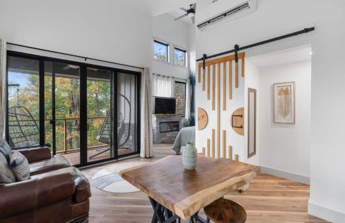 The Evergreen Treehouse with Winter Views - Foto 14