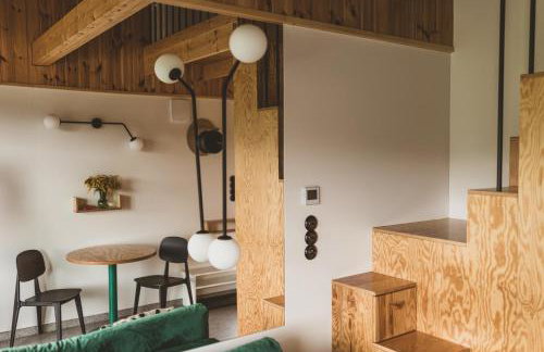 WymarzONE domki- z prywatnymi jacuzzi i kominkiem - Foto 12