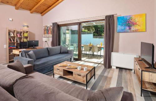 Corfu Travel Stories Villa, Private Pool - Stunning Sea Views - Accessible - 4 Bedrooms - Foto 70