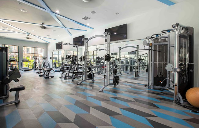 Century Millenia - Foto 30