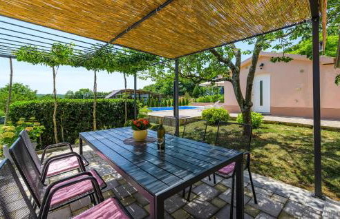 Amazing Apartment In Podpican With Wifi - Foto 2