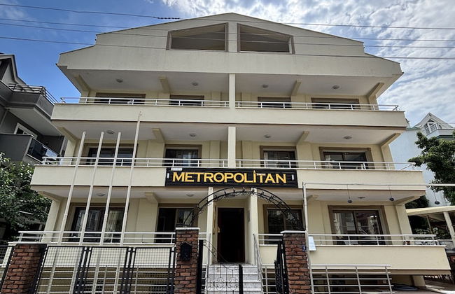 metropolitan apart - Photo 1