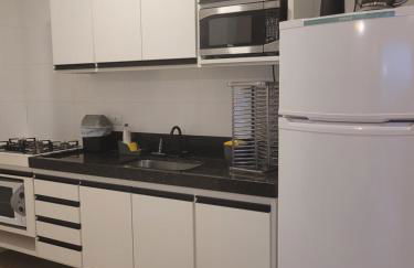 APARTAMENTO PRÓXIMO A PRAIA PISCINA E AREA GOURMET - Foto 43