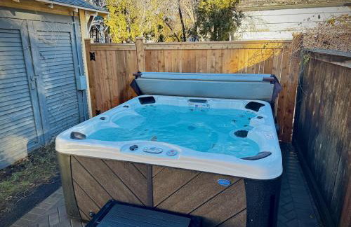 Downtown Craftsman with Hot Tub - Foto 3