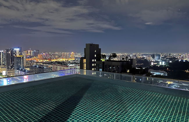 Skyline Luxe 4BR Retreat with En-suites - Foto 32