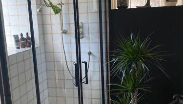 The Old Chair Workshop - Foto 3