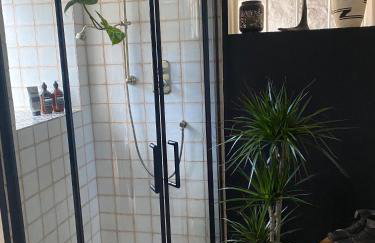 The Old Chair Workshop - Foto 3