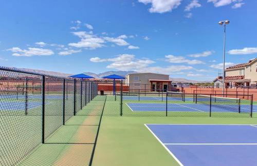 PV 110 Themed Rooms, PS4, Ping Pong, Pack n` Play, Electric Fire Place, Games, and More - Photo 62