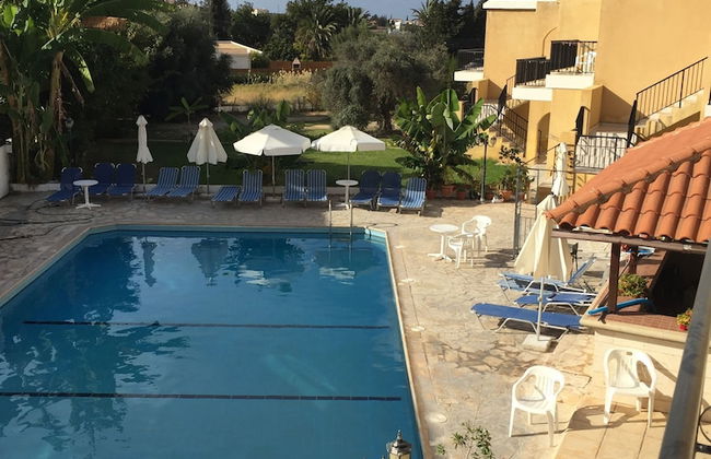 Kozis Hotel Apts - Photo 33