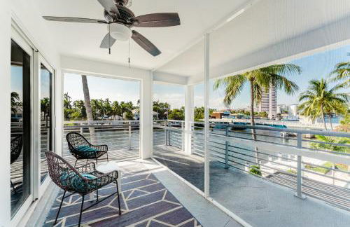 Serene Waterfront 2BR 2BA with Intracoastal Views, Pool, Balcony, Parking - Foto 2