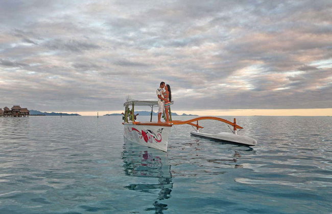 Sunset Cruise & Dinner - Photo 3