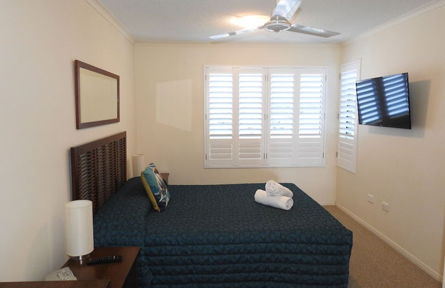 On The River Apartments - Photo 4