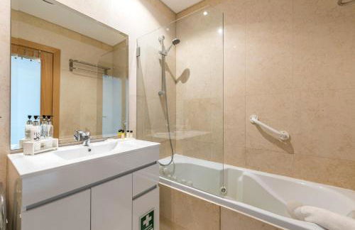 Beachfront flat, private parking, pools, sea at less than 200 m - Foto 18