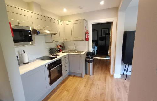 Breckland Lodge 1 with Hot Tub - Foto 6