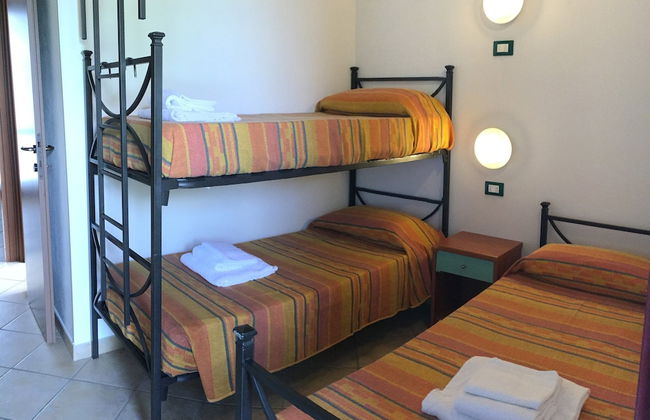 Nicely Furnished Apartment with AC near Beach - Foto 13