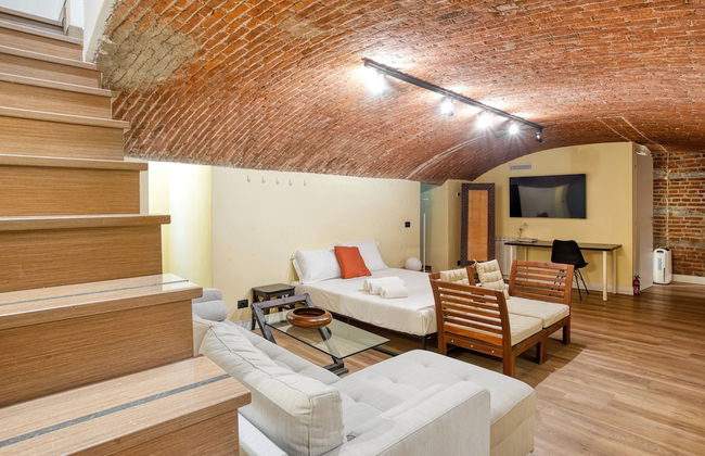 JOIVY Stylish Central Maisonette - Photo 15