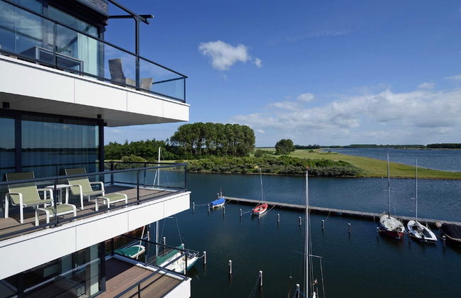 Contemporary Apartment in Kamperland near Lake - Photo 11