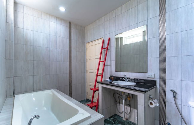 Villa Nap Dau 10 Bedrooms - Photo 21