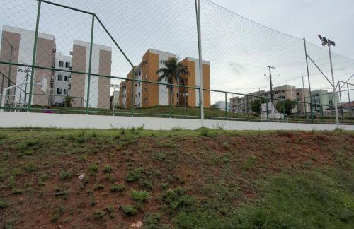 Apartamento confortável em condomínio família - Foto 3