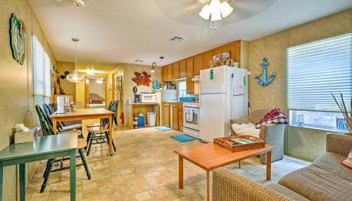 Home on Jordan Lake with Shared Dock and Boat Slip! - Foto 4