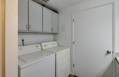 Central Bandon Retreat with Deck Less Than 1 Mi to Beach! - Photo 16