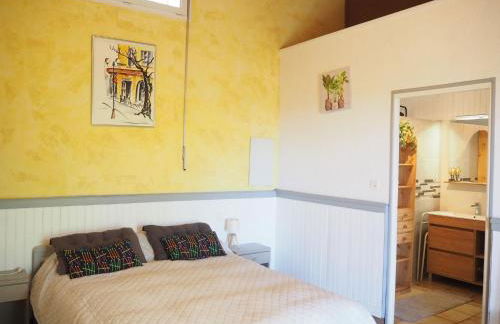 Chalet by Mont Ventoux With Stunning Views - Photo 20