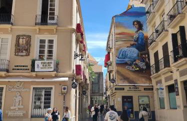 Elegancia y confort en el corazón de Málaga - Foto 37