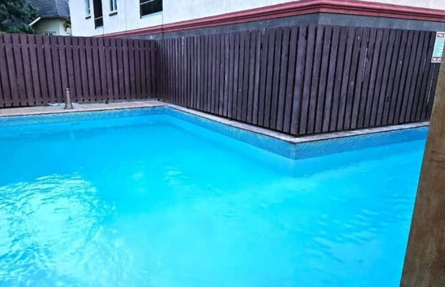 "golden Triangle" Kingston Jamaica, West Indies - Foto 47