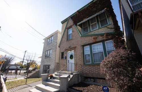 Urban Charm | Near EWR Airport Easy Access to NYC - Foto 3