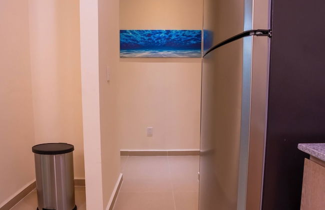 Luxury Apartment With Poll - Photo 46