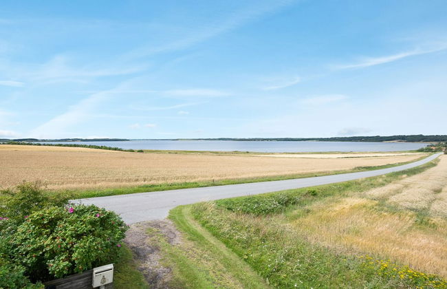 "Ephra" - 250m to the fjord - Foto 10