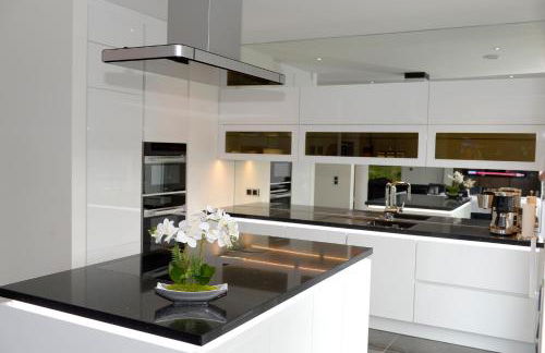 5 STERNE LUXUS VILLA KLIMATISIERT DACHTERRASSE MIT ATEMBERAUBENDER AUSSICHT ooooo - Foto 36