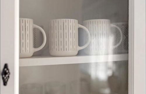 Steps to Sand Cozy 3BR Partial Ocean Views - Foto 38