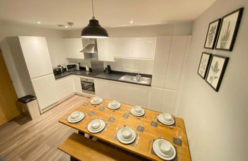 3 Bedrooms double or single beds, 2 PARKING SPACES! WIFI & Smart TV's, Balcony - Foto 7