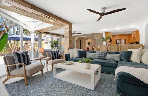 The Coastal Duo Escape - Foto 69