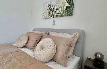 Natura Lux Holiday House with Pool and Jacuzzi - Foto 9