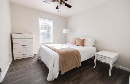 Trailside Townhouse - Close to Downtown & Bike Trails - Foto 8