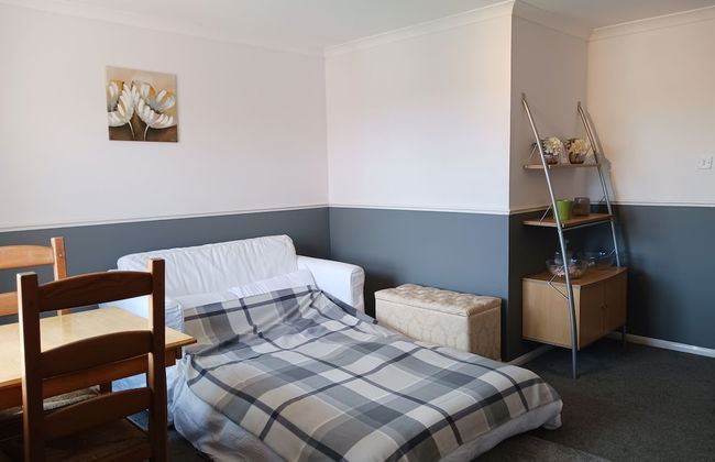 Cosy 1-bed Apartment in Swindon, Private Parking - Foto 6