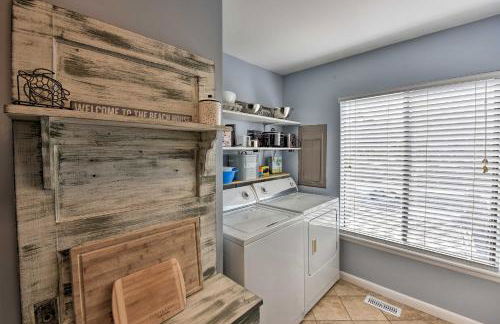 Relaxing Harbor Island Condo Walk to the Beach! - Foto 11